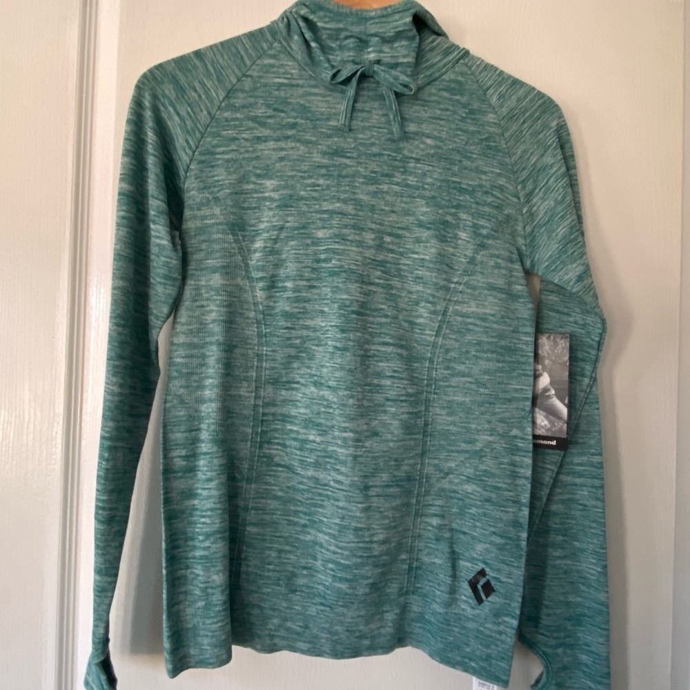 Black Diamond Equipment full sleeve running hoodie. With thumb holes. XS/S NWT